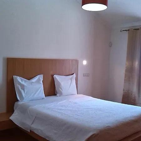 Rural Alves - Braga - Casa Alves De Torneiros Hotell Penso