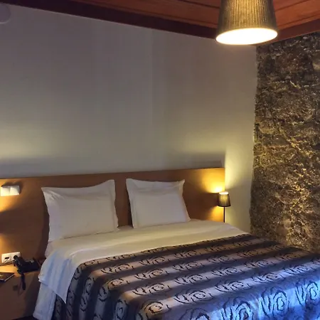 Rural Alves - Braga - Casa Alves De Torneiros 4* Penso