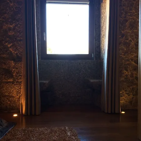 Hotell Rural Alves - Braga - Casa Alves De Torneiros Penso
