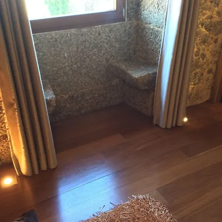 Rural Alves - Braga - Casa Alves De Torneiros 4*