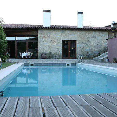 Hotell Rural Alves - Braga - Casa Alves De Torneiros 4*