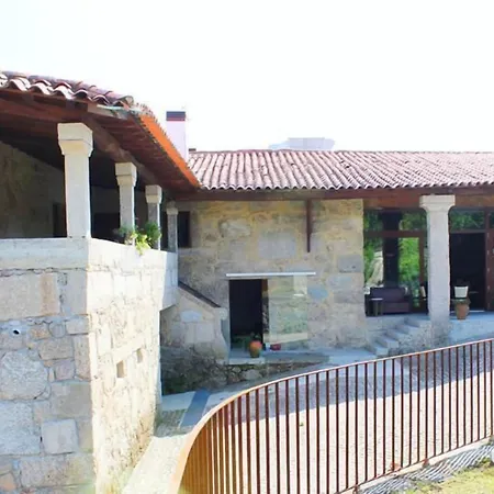 Rural Alves - - Casa Alves De Torneiros 호텔 브라가