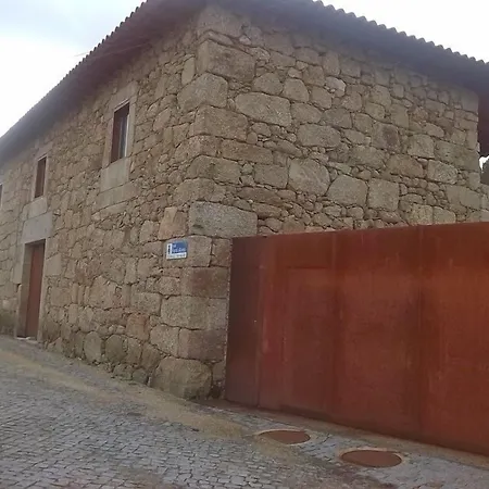 Rural Alves - Braga - Casa Alves De Torneiros ホテル