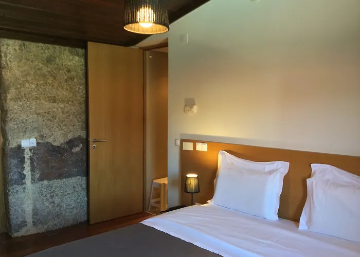 Rural Alves - Braga - Casa Alves De Torneiros 4* Penso