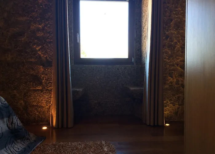 Hotel Rural Alves - Braga - Casa Alves De Torneiros Penso