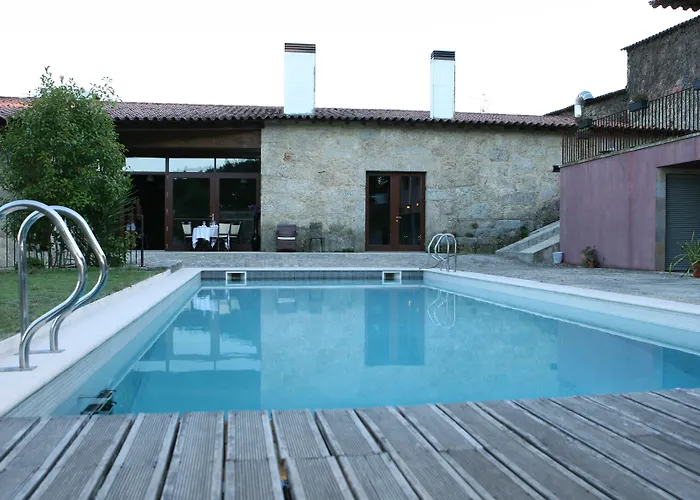 Hotel Rural Alves - Braga - Casa Alves De Torneiros 4*