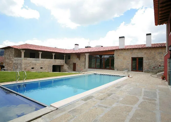 Hotel Rural Alves - Braga - Casa Alves De Torneiros Penso