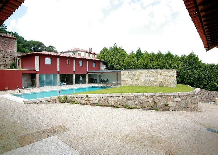 Rural Alves - Braga - Casa Alves De Torneiros Hotel 4*