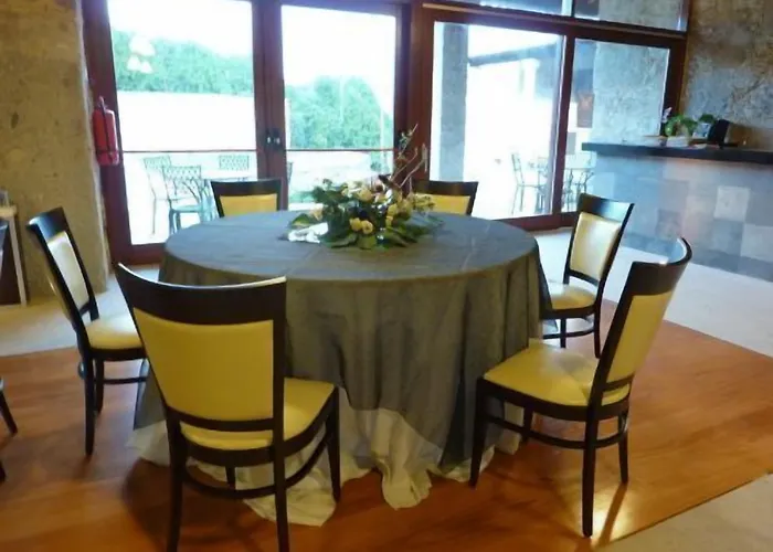 Hotel Rural Alves - Braga - Casa Alves De Torneiros 4*