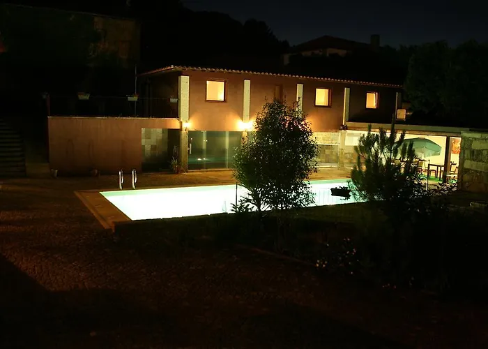 Rural Alves - Braga - Casa Alves De Torneiros 4*